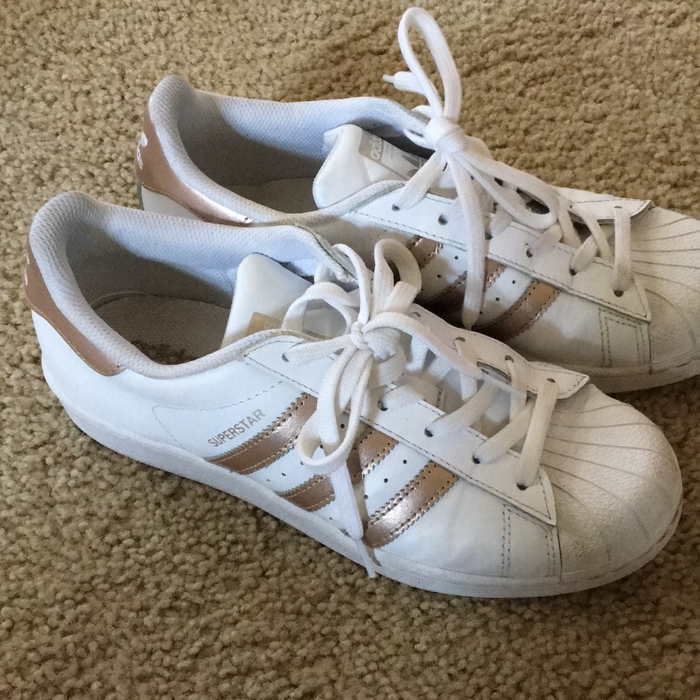 Adidas superstar